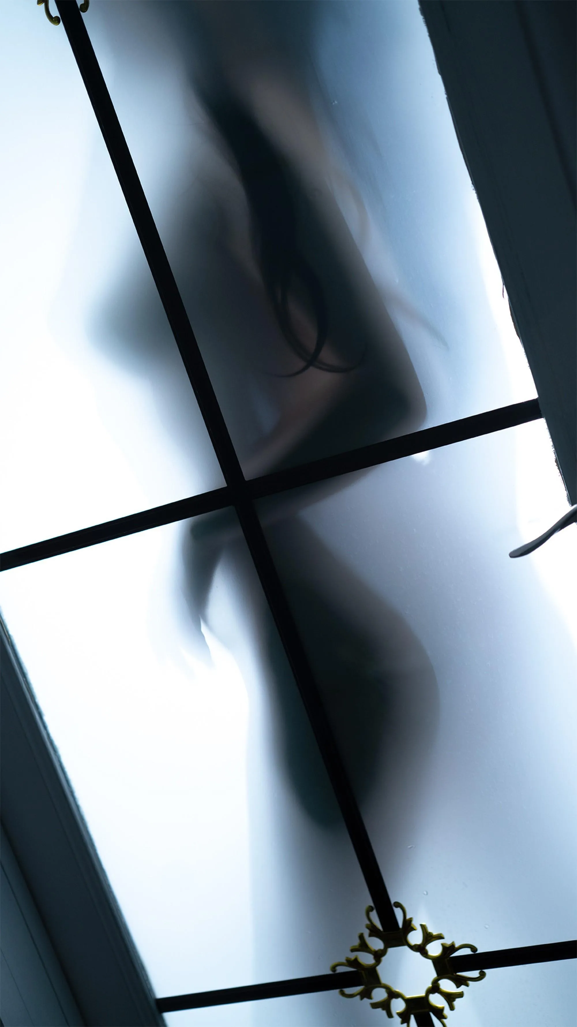 洛可ss – NO.03 光效黑吊带 [30P]插图6
